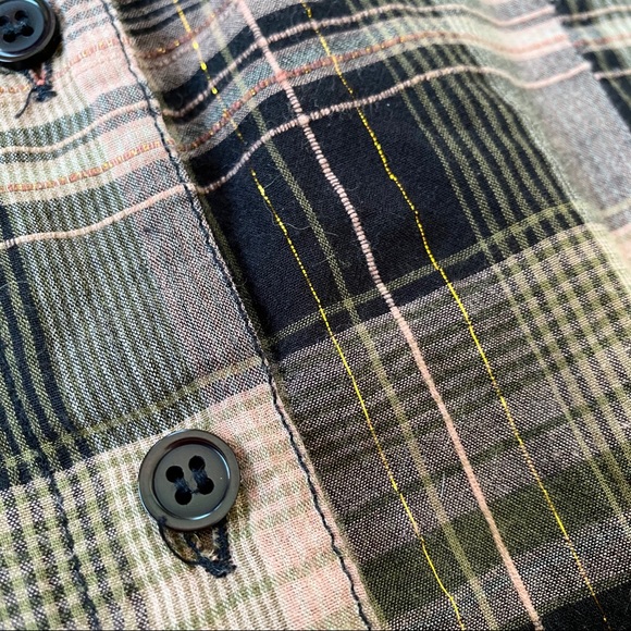 H&M plaid button down shirt - Picture 4 of 5